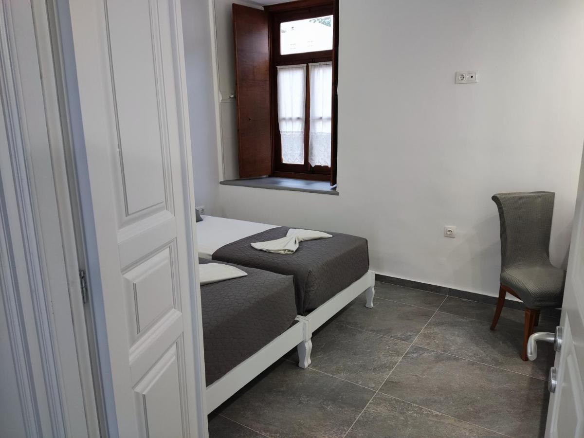 Achilleas Pension Hydra  Luaran gambar
